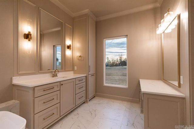 17103 Waterview Meadow, Roland, AR 72135