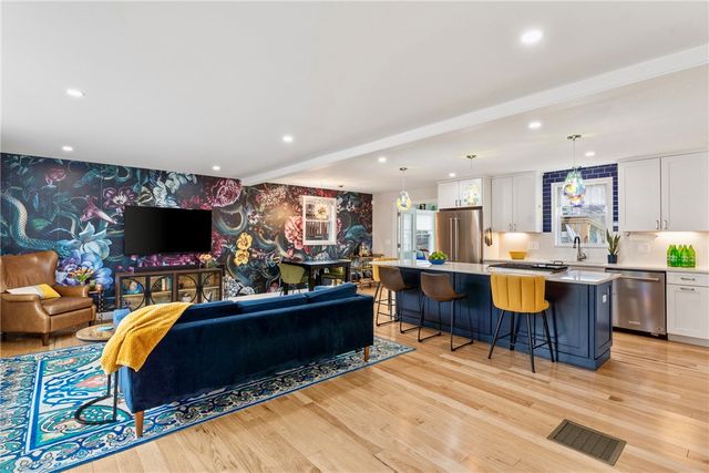 3 Pallas Street, Providence, RI 02903