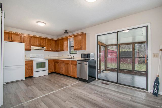 18347 Latonka Trail, Culver, IN 46511