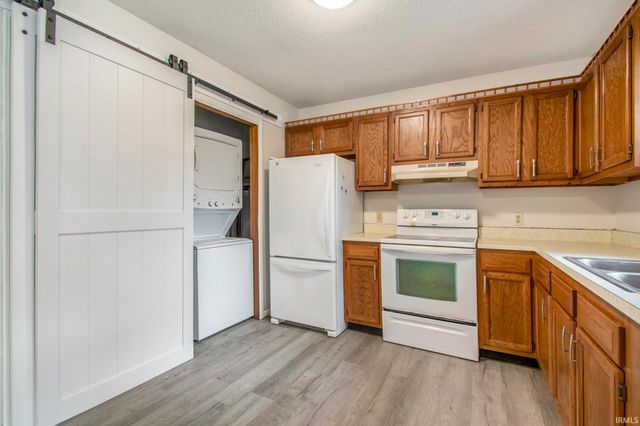 18347 Latonka Trail, Culver, IN 46511