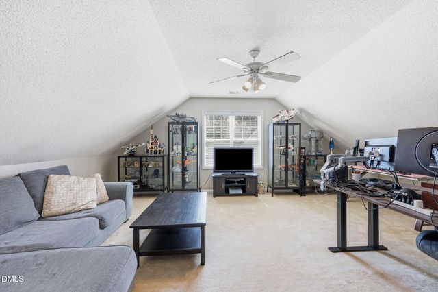 8900 Eaglebrook Court, Raleigh, NC 27617