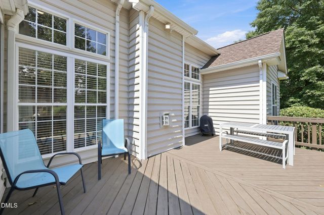 8900 Eaglebrook Court, Raleigh, NC 27617