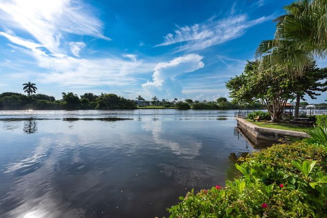 1106 Tuscany Way, Boynton Beach, FL 33435