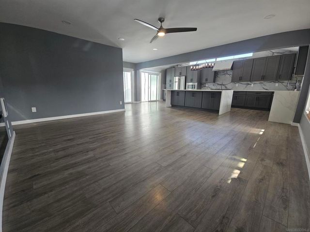 687 Arthur Ave, Chula Vista, CA 91910