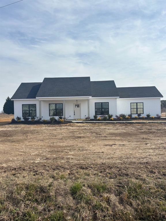 1503 Harrelson Rd., Green Sea, SC 29545