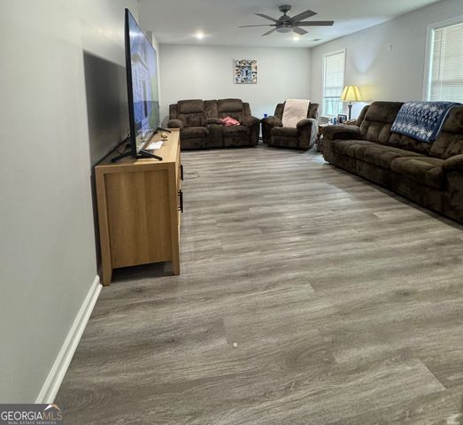 412 Morris Street, Glennville, GA 30427