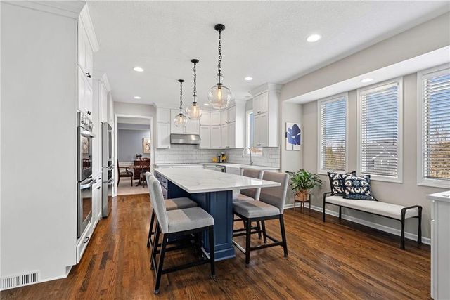 3850 W 183rd Street, Stilwell, KS 66085