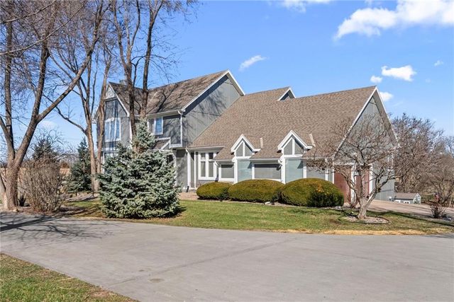 3850 W 183rd Street, Stilwell, KS 66085