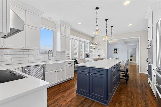 3850 W 183rd Street, Stilwell, KS 66085