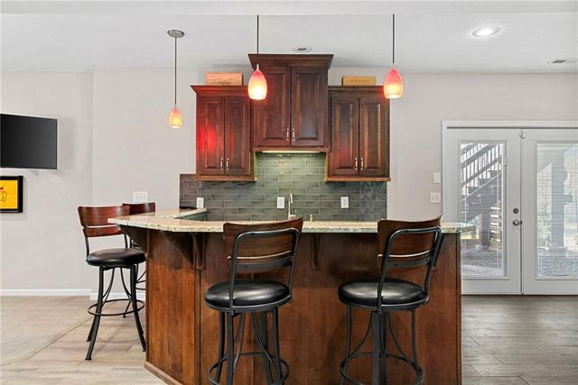 3850 W 183rd Street, Stilwell, KS 66085