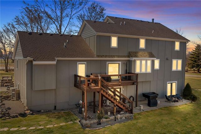 3850 W 183rd Street, Stilwell, KS 66085
