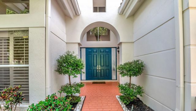 6096 NW 30th Way, Boca Raton, FL 33496