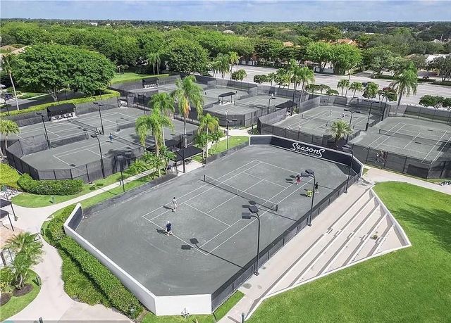 6096 NW 30th Way, Boca Raton, FL 33496
