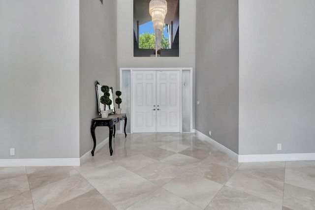6096 NW 30th Way, Boca Raton, FL 33496