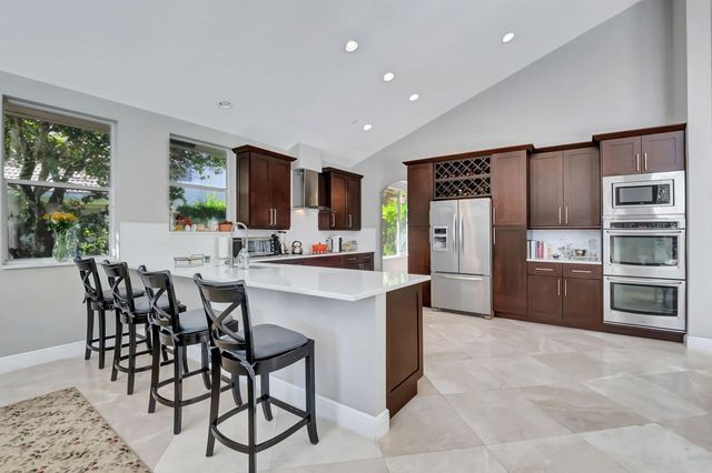6096 NW 30th Way, Boca Raton, FL 33496