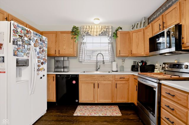 6639 Furnas Road, Indianapolis, IN 46221