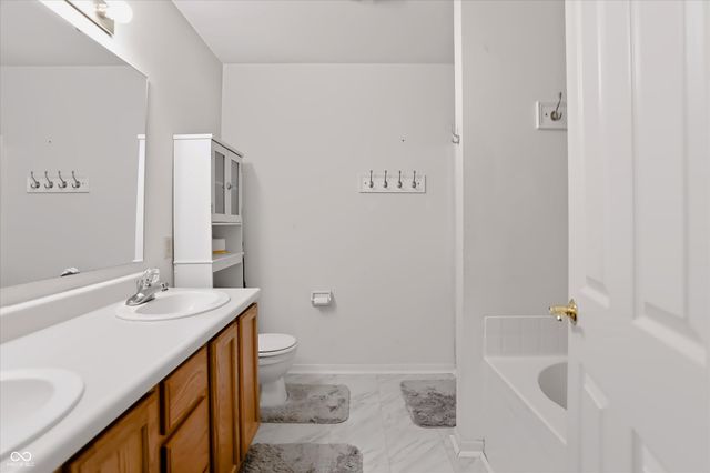 6639 Furnas Road, Indianapolis, IN 46221