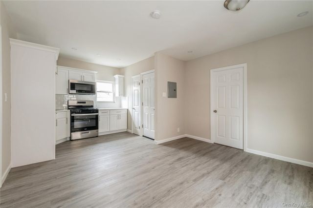 216-23 136th Road, Laurelton, NY 11413