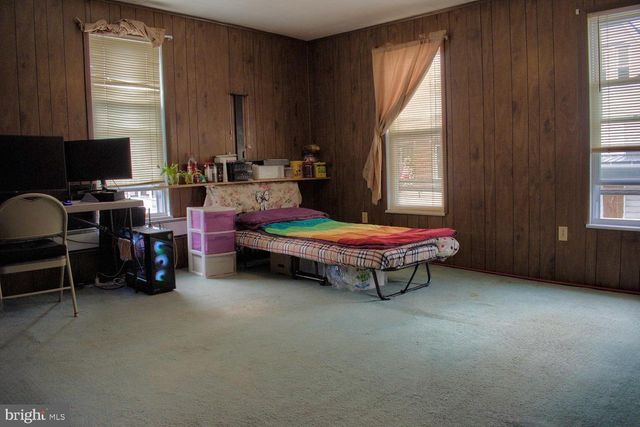 128 E MARKET ST, Williamstown, PA 17098