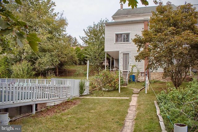 128 E MARKET ST, Williamstown, PA 17098