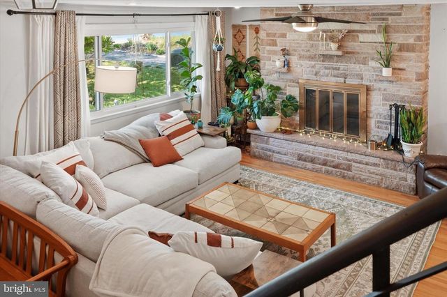 107 HILLDALE RD, Cheltenham, PA 19012