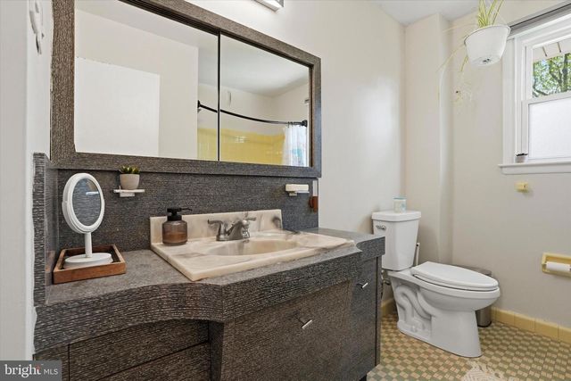 107 HILLDALE RD, Cheltenham, PA 19012