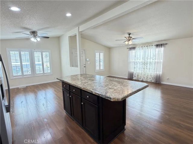 3700 Buchanan 212, Riverside, CA 92503