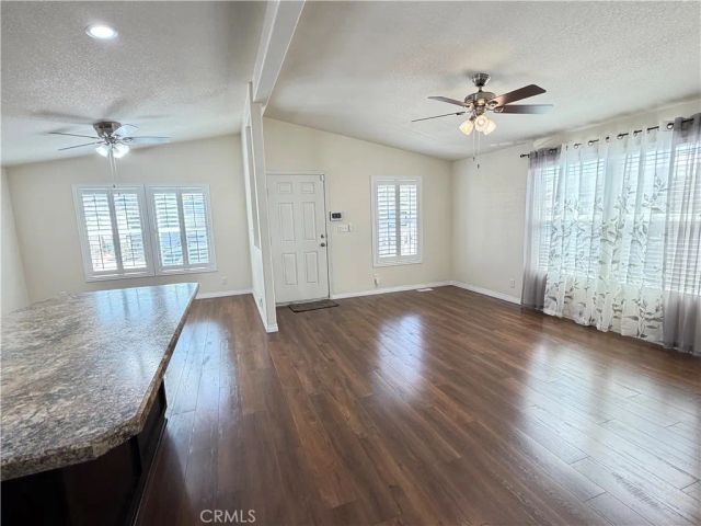3700 Buchanan 212, Riverside, CA 92503