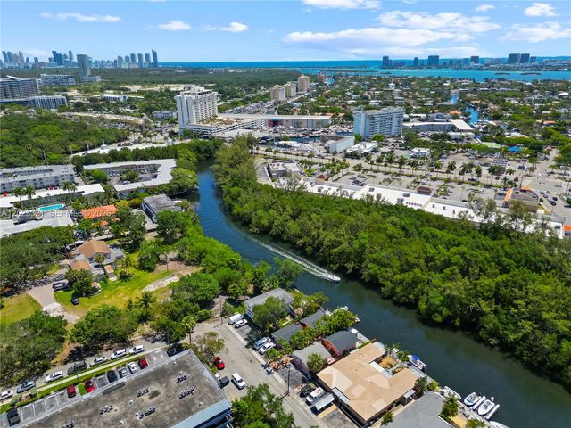 13185 Emerald Dr 2, North Miami, FL 33181