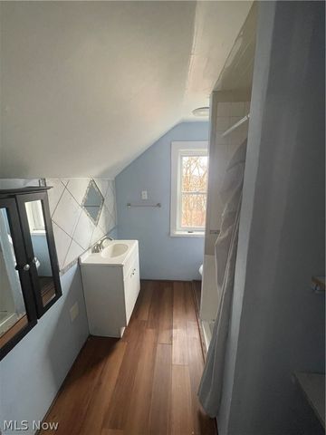 2125 SW 7th Street SW, Akron, OH 44314