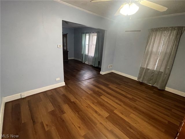 2125 SW 7th Street SW, Akron, OH 44314