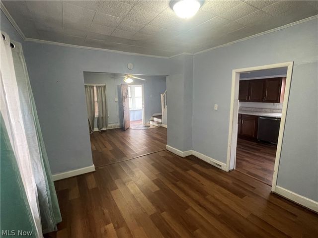 2125 SW 7th Street SW, Akron, OH 44314