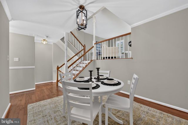 9696 POINDEXTER CT, Burke, VA 22015