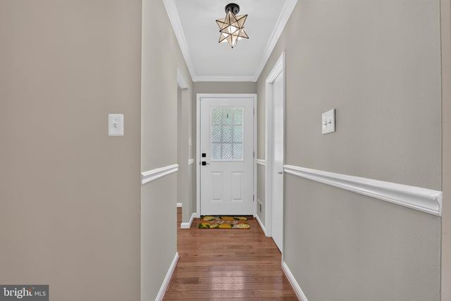9696 POINDEXTER CT, Burke, VA 22015