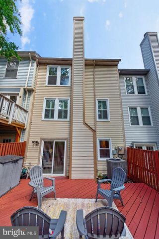 9696 POINDEXTER CT, Burke, VA 22015