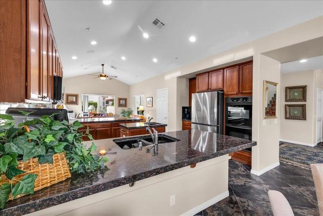 2964 Lantana Court, Palm Springs, CA 92264