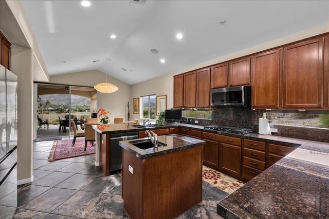 2964 Lantana Court, Palm Springs, CA 92264