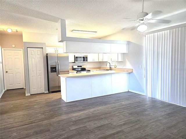 11641 59TH STREET N, Pinellas Park, FL 33782
