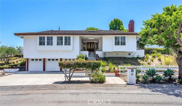 4 Bridlewood Circle, Rolling Hills Estates, CA 90274