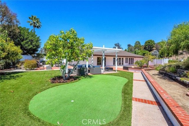 4 Bridlewood Circle, Rolling Hills Estates, CA 90274