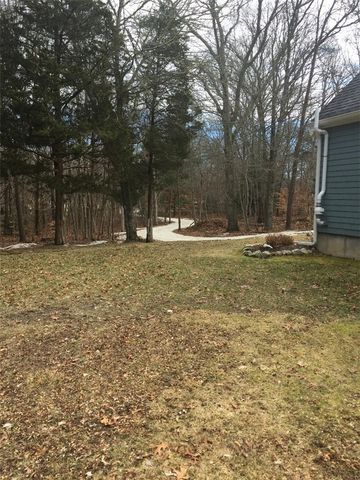 164 Stoney Hollow Road, Tiverton, RI 02878