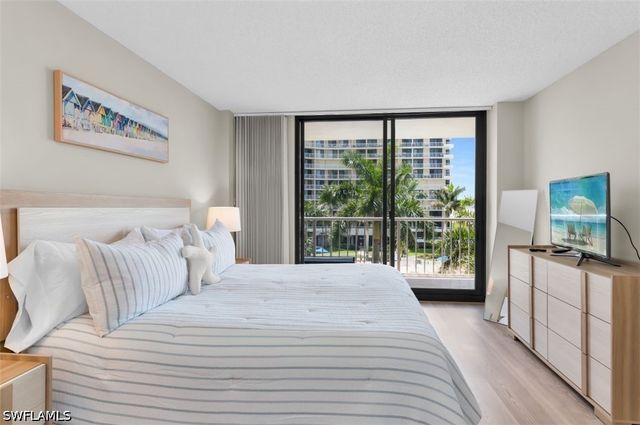 440 Seaview CT 409, Marco Island, FL 34145