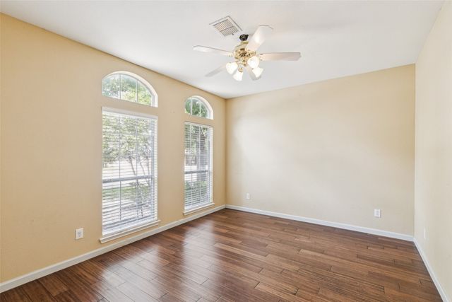 6725 Briarwood Drive, Fort Worth, TX 76132