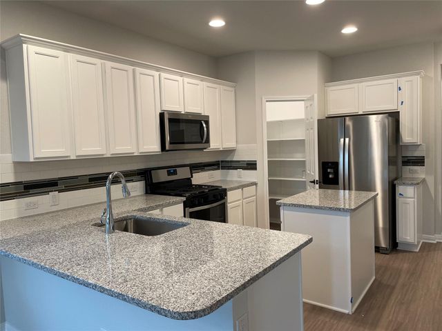 3908 Birdwatch LOOP 56, Pflugerville, TX 78660