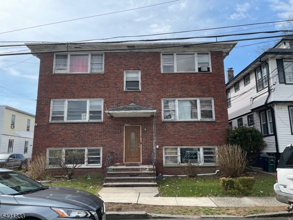 9 Bachman Pl, Irvington Twp., NJ 07111