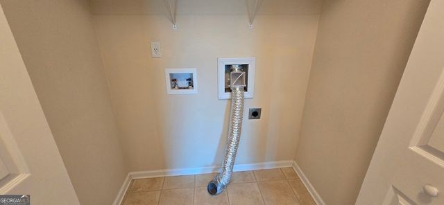 5472 Festival Av, Fairburn, GA 30213