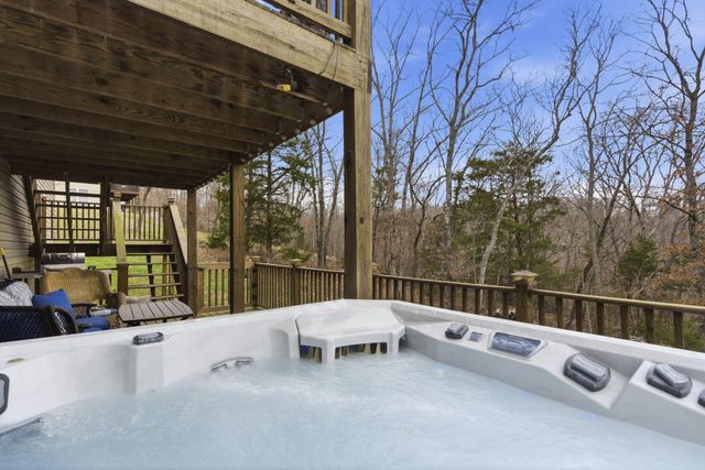 479 Southview Drive, Branson, MO 65616