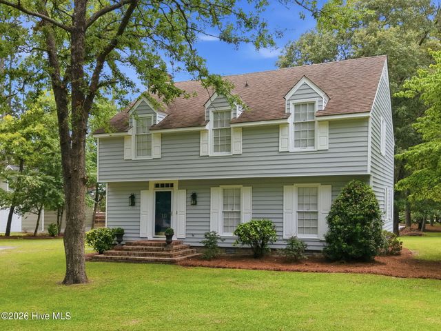 111 N Wedgewood Drive, Washington, NC 27889