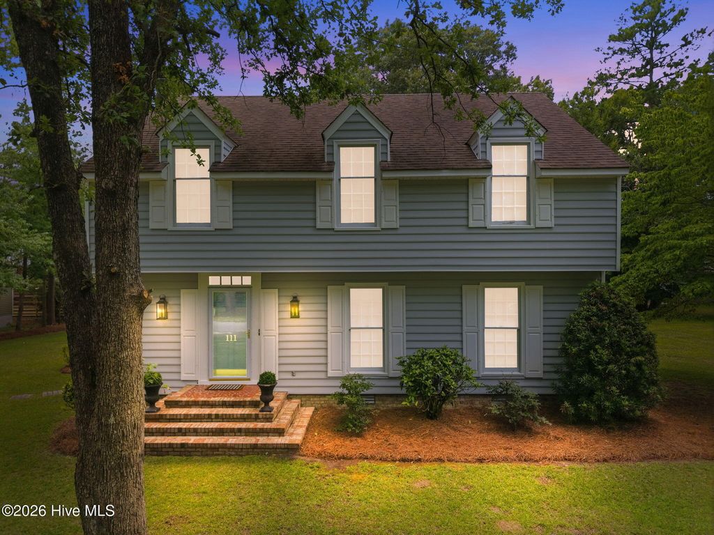 111 N Wedgewood Drive, Washington, NC 27889