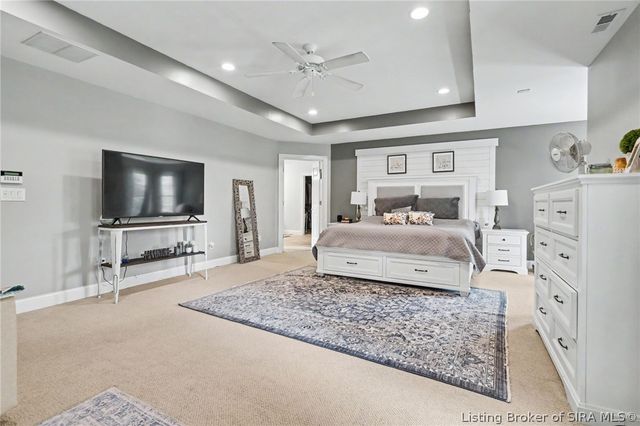 7714 Deer Run Road, Henryville, IN 47126